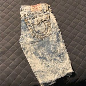 Men’s size 38 cut off True Religion Jean shorts